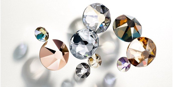 Preciosa Crystals v Swarovski Crystals